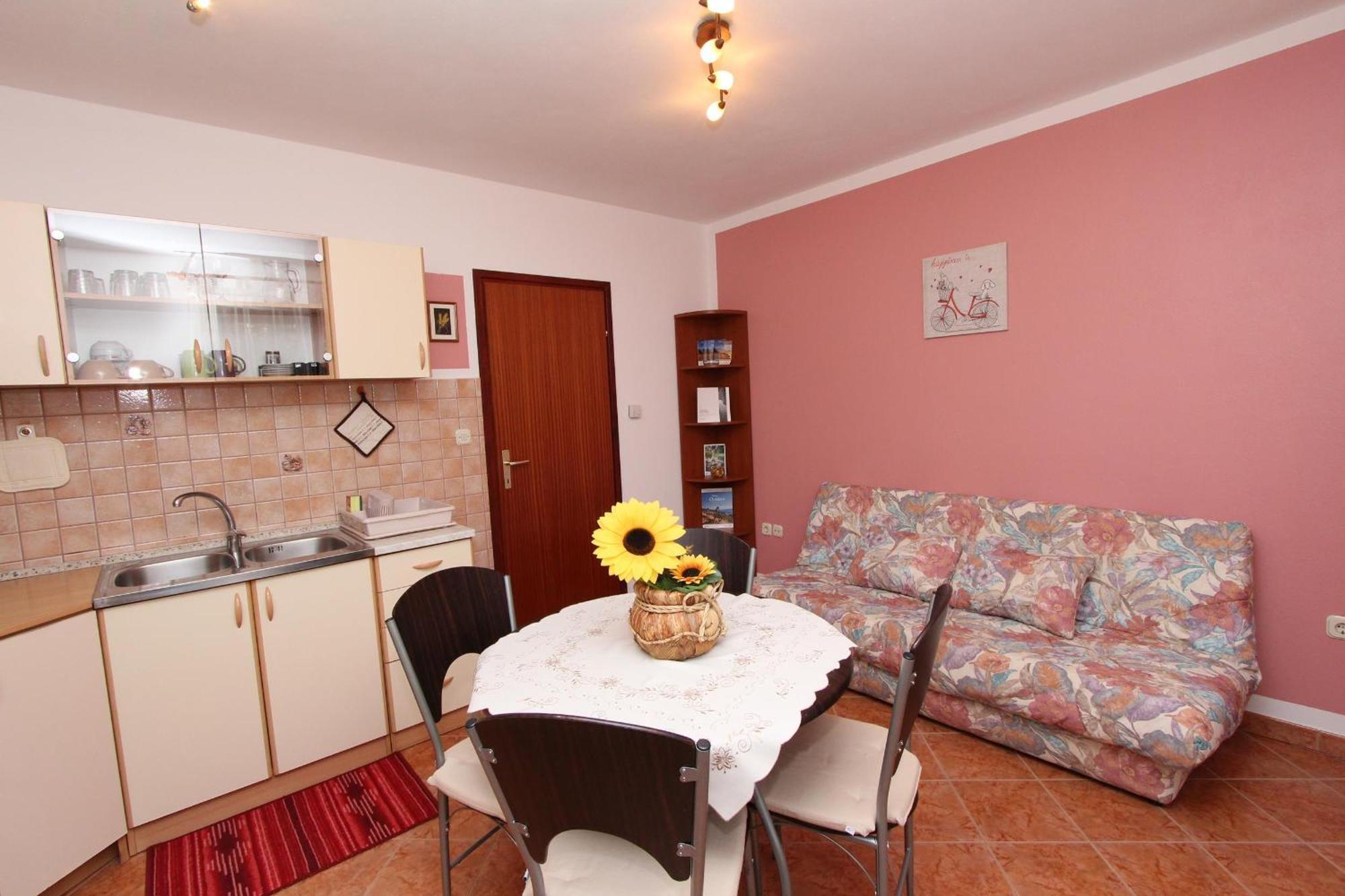 Rooms And Apartment Sanja Rovinj Exterior photo