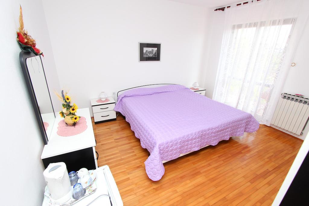 Rooms And Apartment Sanja Rovinj Room photo